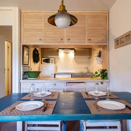Pour 6 Personnes Au Pied Des Pistes *